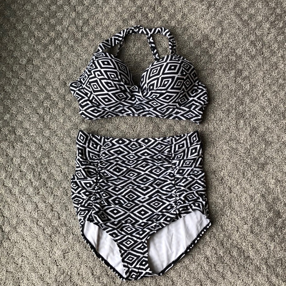 Never worn geometric print two piece bathing suit